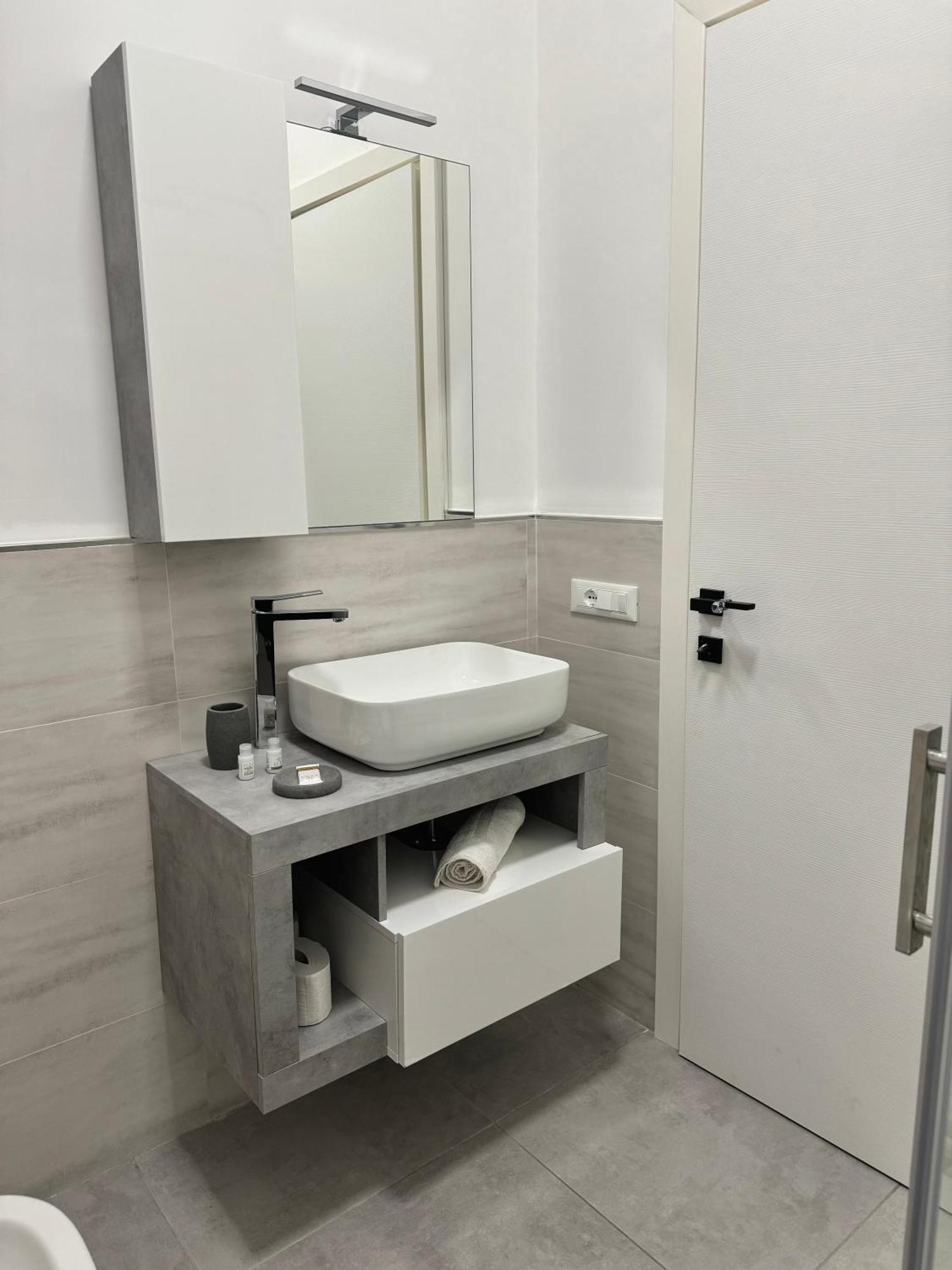 Holiday House Orlando Palermo Bagian luar foto