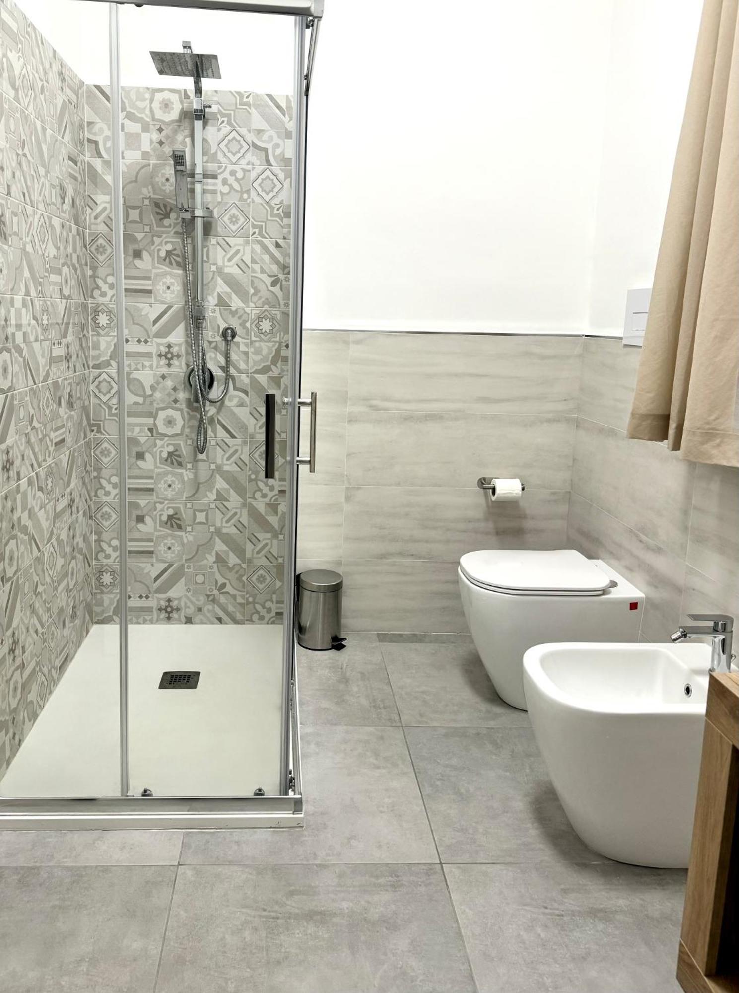 Holiday House Orlando Palermo Bagian luar foto