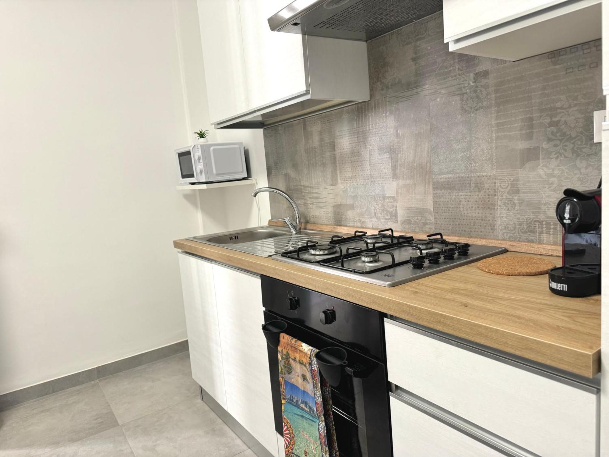 Holiday House Orlando Palermo Bagian luar foto